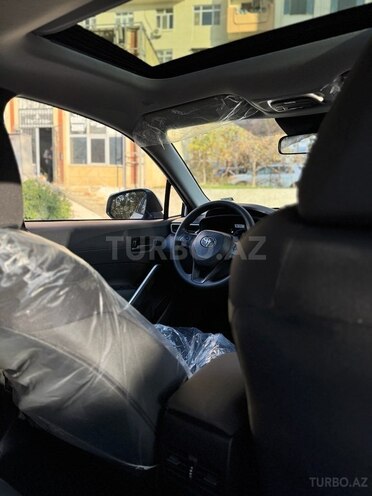 Toyota Corolla Cross 2025, 0 km - 2.0 л - Bakı