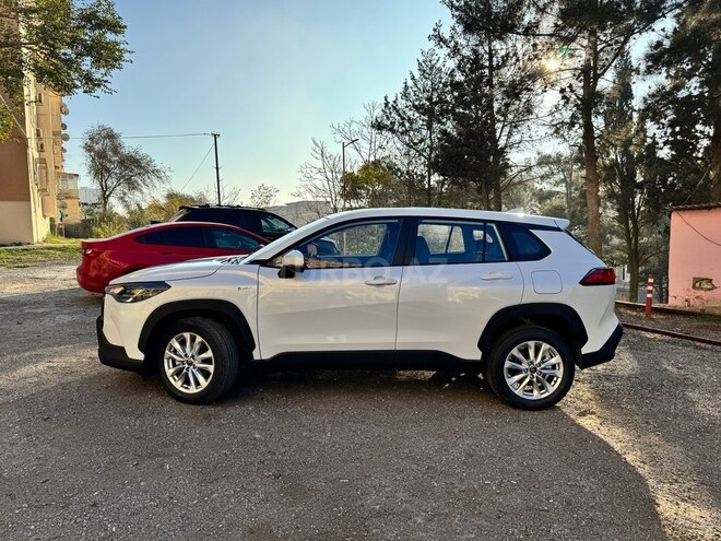 Toyota Corolla Cross 2025, 0 km - 2.0 л - Bakı