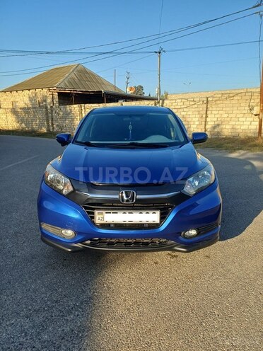 Honda HR-V 2018, 63,365 km - 1.8 l - Bakı