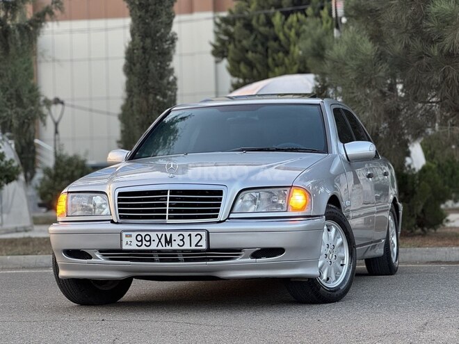 Mercedes C 220 1999, 347,800 km - 2.2 l - Saatlı