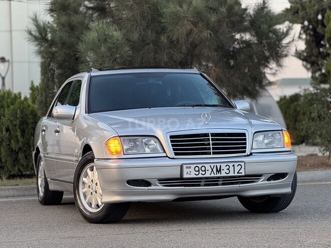 Mercedes C 220 1999, 347,800 km - 2.2 l - Saatlı