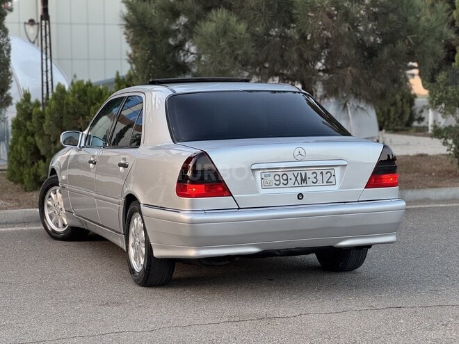 Mercedes C 220 1999, 347,800 km - 2.2 l - Saatlı