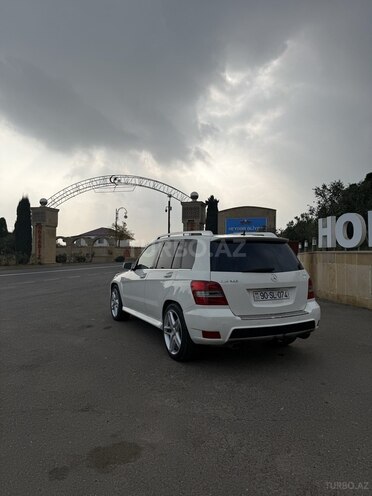 Mercedes  2010, 282,000 km - 3.0 l - Füzuli