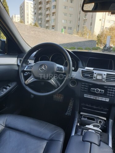 Mercedes E 200 2013, 207,500 km - 2.1 l - Bakı