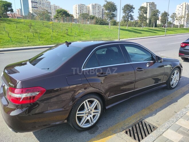 Mercedes E 350 4MATIC 2009, 289,000 km - 3.0 л - Bakı