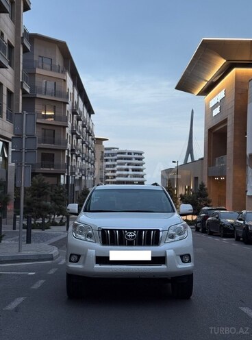 Toyota Land Cruiser Prado 2010, 170,000 km - 2.7 l - Bakı