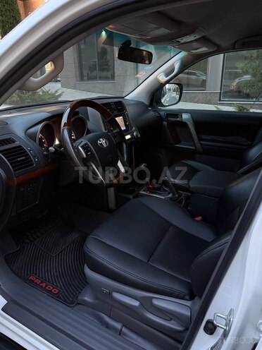 Toyota Land Cruiser Prado 2010, 170,000 km - 2.7 l - Bakı