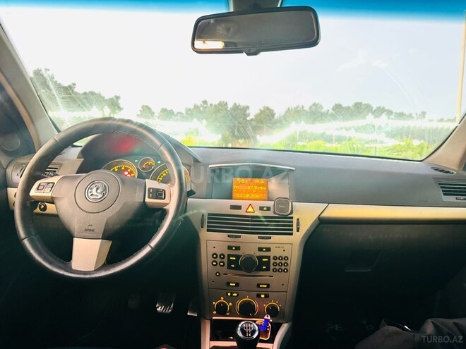 Opel Astra 2007, 250,000 km - 1.4 l - Bakı
