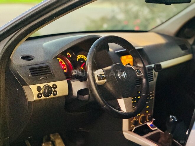 Opel Astra 2007, 250,000 km - 1.4 l - Bakı