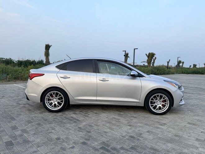 Hyundai Accent 2018, 173,165 km - 1.6 л - Bakı