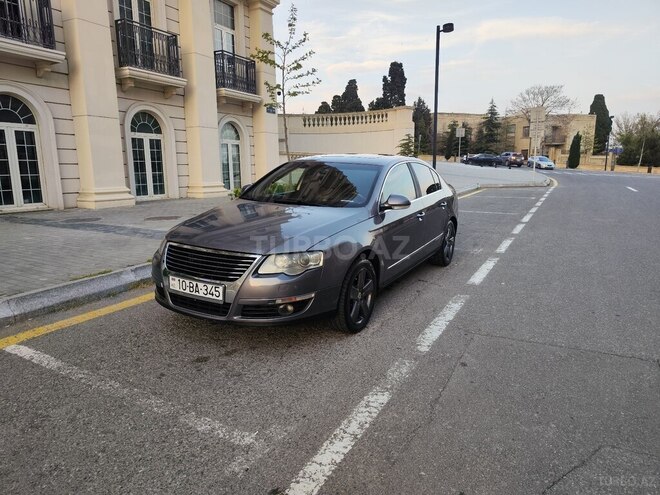 Volkswagen Passat 2006, 296,100 km - 2.0 л - Bakı