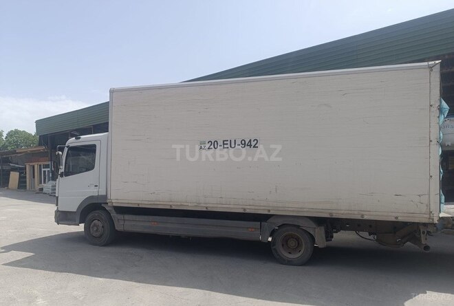 Mercedes Atego 817 2000, 699,000 km - 4.2 л - Gəncə