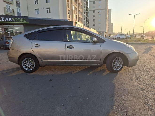 Toyota Prius 2006, 328,035 km - 1.5 l - Gəncə