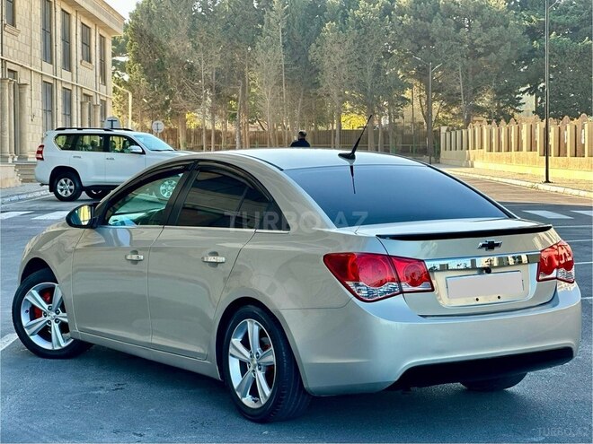 Chevrolet Cruze 2013, 358,000 km - 1.4 л - Sumqayıt