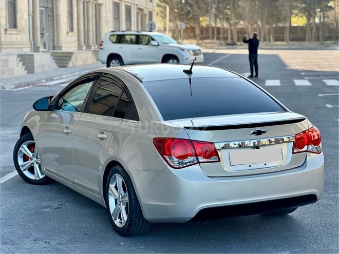 Chevrolet Cruze 2013, 358,000 km - 1.4 л - Sumqayıt
