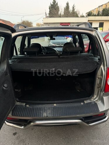 Chevrolet Niva 2012, 212,000 km - 1.7 л - Bakı