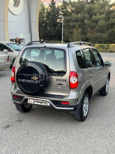 Chevrolet Niva 2012, 212,000 km - 1.7 л - Bakı