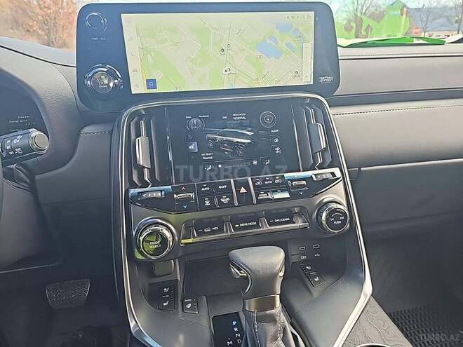 Lexus LX 600-5