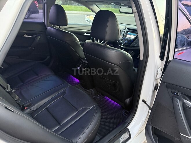 Hyundai i40 2014, 220,000 km - 1.7 л - Bakı