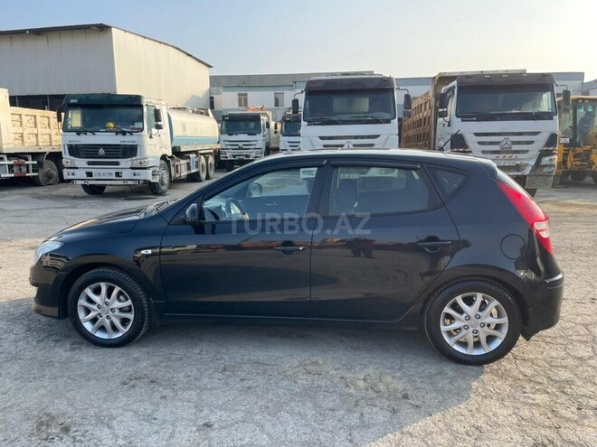 Hyundai i30 2011, 127,000 km - 1.6 l - Bakı