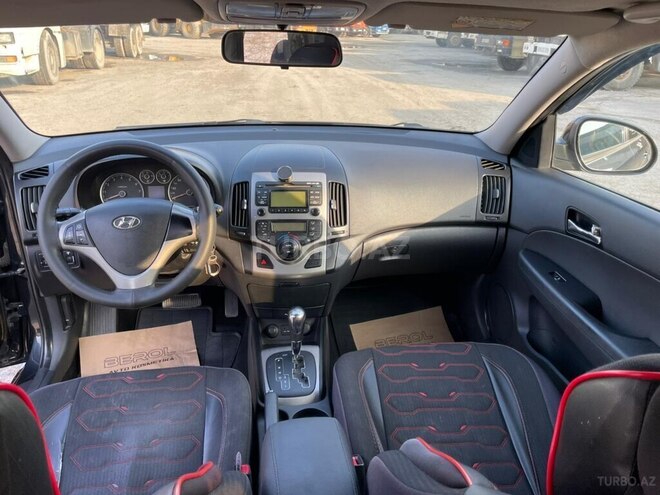 Hyundai i30 2011, 127,000 km - 1.6 l - Bakı