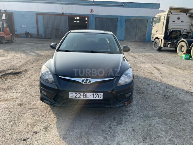 Hyundai i30 2011, 127,000 km - 1.6 l - Bakı
