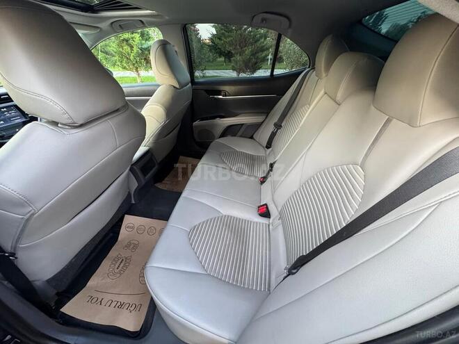 Toyota Camry 2018, 175,000 km - 2.5 л - Bakı