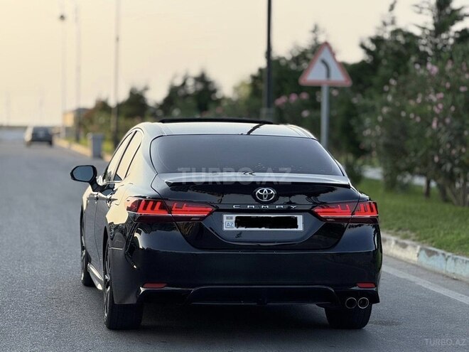 Toyota Camry 2018, 175,000 km - 2.5 л - Bakı