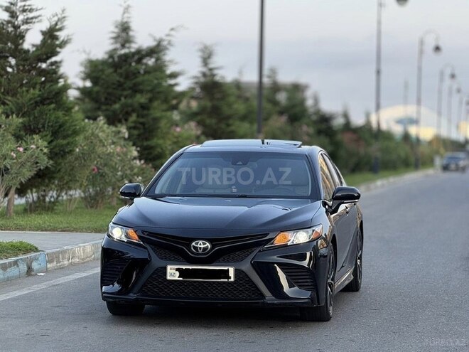Toyota Camry 2018, 175,000 km - 2.5 л - Bakı