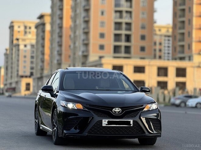 Toyota Camry 2018, 175,000 km - 2.5 л - Bakı