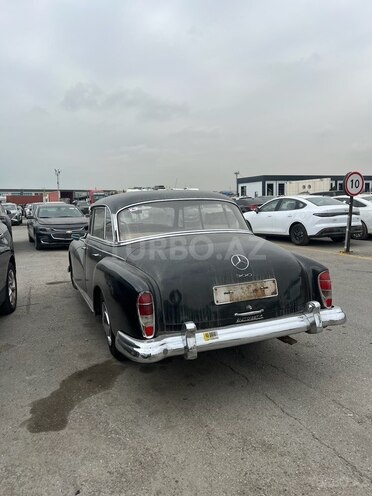 Mercedes 300-4