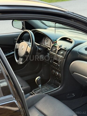 Nissan Sunny 2011, 285,000 km - 1.6 l - Xaçmaz