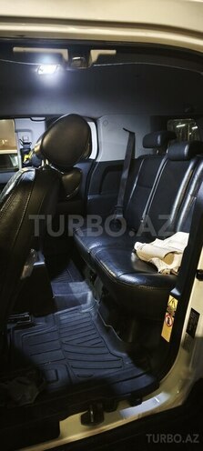 Toyota FJ Cruiser-4