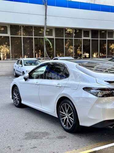 Toyota Camry-4
