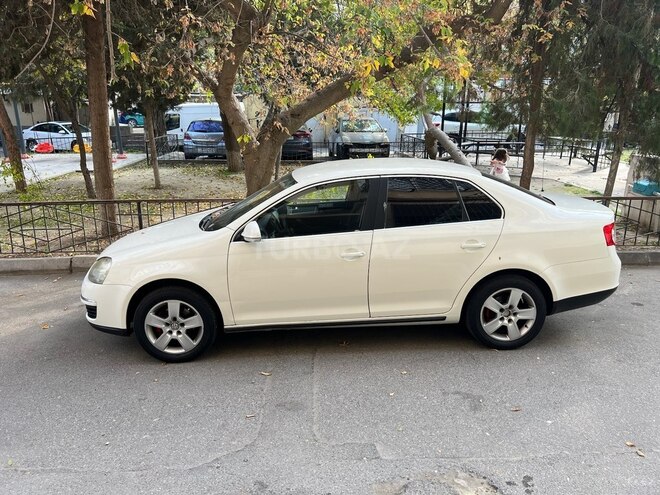 Volkswagen Jetta 2007, 301,000 km - 1.6 l - Bakı