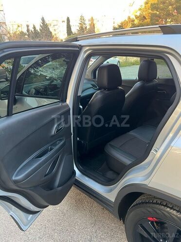 Chevrolet Trax 2018, 29,800 km - 1.4 l - Bakı