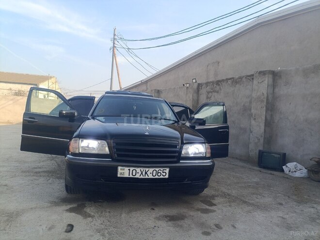 Mercedes C 220 1997, 407,238 km - 2.2 l - Bakı