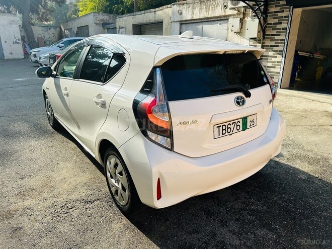 Toyota Aqua 2021, 39,500 km - 1.5 l - Bakı