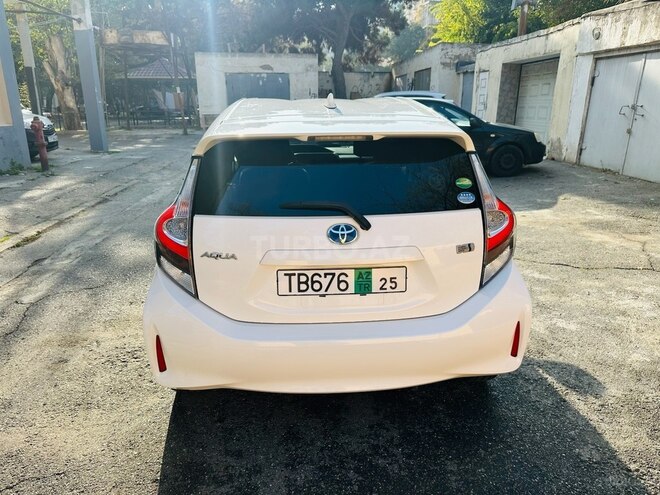 Toyota Aqua 2021, 39,500 km - 1.5 l - Bakı