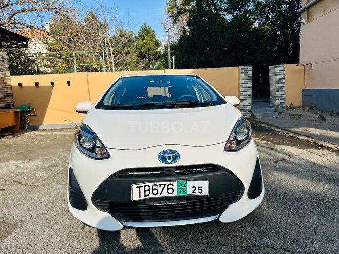 Toyota Aqua 2021, 39,500 km - 1.5 l - Bakı