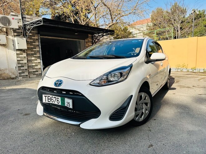 Toyota Aqua 2021, 39,500 km - 1.5 l - Bakı