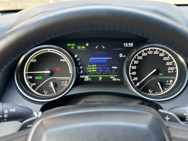 Toyota Camry-8