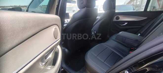 Mercedes E 220 d-10