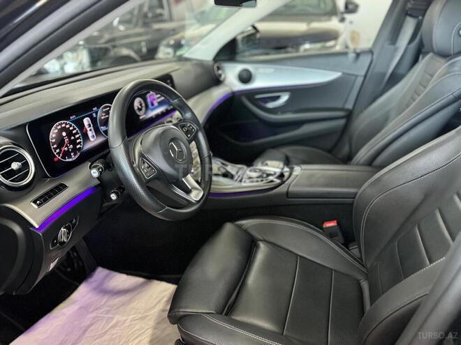 Mercedes E 220 d-18