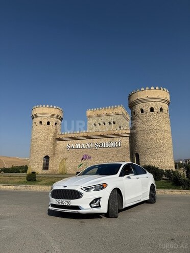 Ford Fusion (North America) 2020, 160,000 km - 2.0 л - Bakı