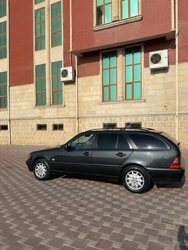 Mercedes C 220 2000, 464,300 km - 2.2 l - Şirvan