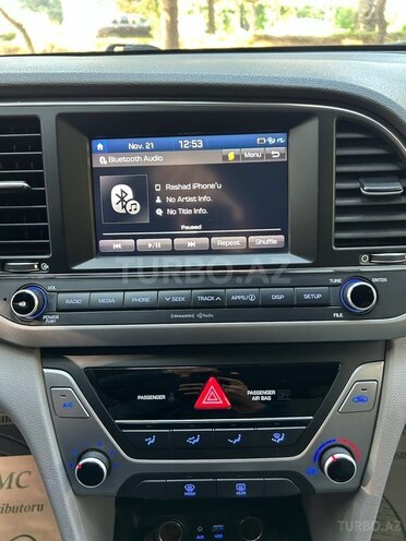 Hyundai Elantra 2016, 67,300 km - 2.0 l - Bakı