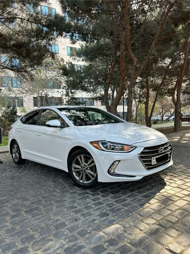 Hyundai Elantra 2016, 67,300 km - 2.0 l - Bakı