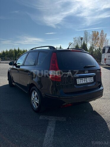 Hyundai i30 2010, 258,000 km - 1.4 l - Şəki