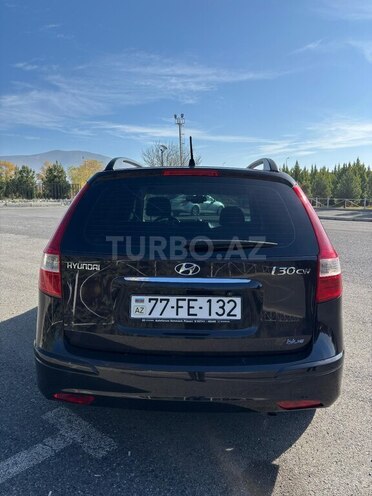 Hyundai i30 2010, 258,000 km - 1.4 l - Şəki